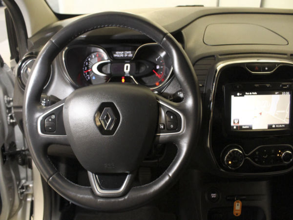 Renault - Captur - 0.9 TCe Exclusive GPS Renault - Captur - 0.9 TCe Exclusive GPS