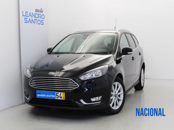 Ford - Focus - St.1.5 TDCi Titanium GPS 120cv Imagem em Destaque