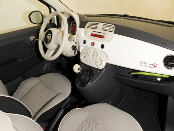 Fiat - 500 - Cabrio 1.2 Lounge Fiat - 500 - Cabrio 1.2 Lounge