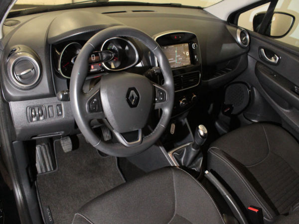 Renault - Clio - ST 0.9 TCe Limited GPS Renault - Clio - ST 0.9 TCe Limited GPS