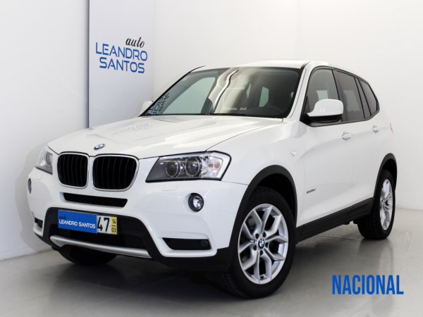 BMW - X3 - sDrive 18d LED GPS Camara Imagem em Destaque