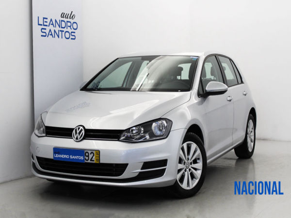 Volkswagen - Golf - 1.6 TDi Trendline Imagem em Destaque