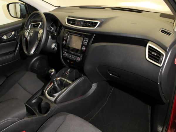 Nissan - Qashqai - 1.5 dCi N-Connecta GPS Nissan - Qashqai - 1.5 dCi N-Connecta GPS