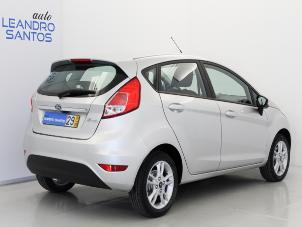 Ford - Fiesta - 1.0 Ti-VCT Trend Camara Ford - Fiesta - 1.0 Ti-VCT Trend Camara